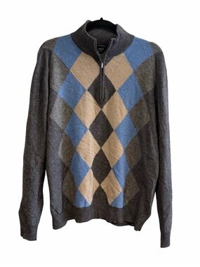 Forte Cashmere Men's Gray Argyle Half-Zip Sweater with Blue and Tan Diamonds